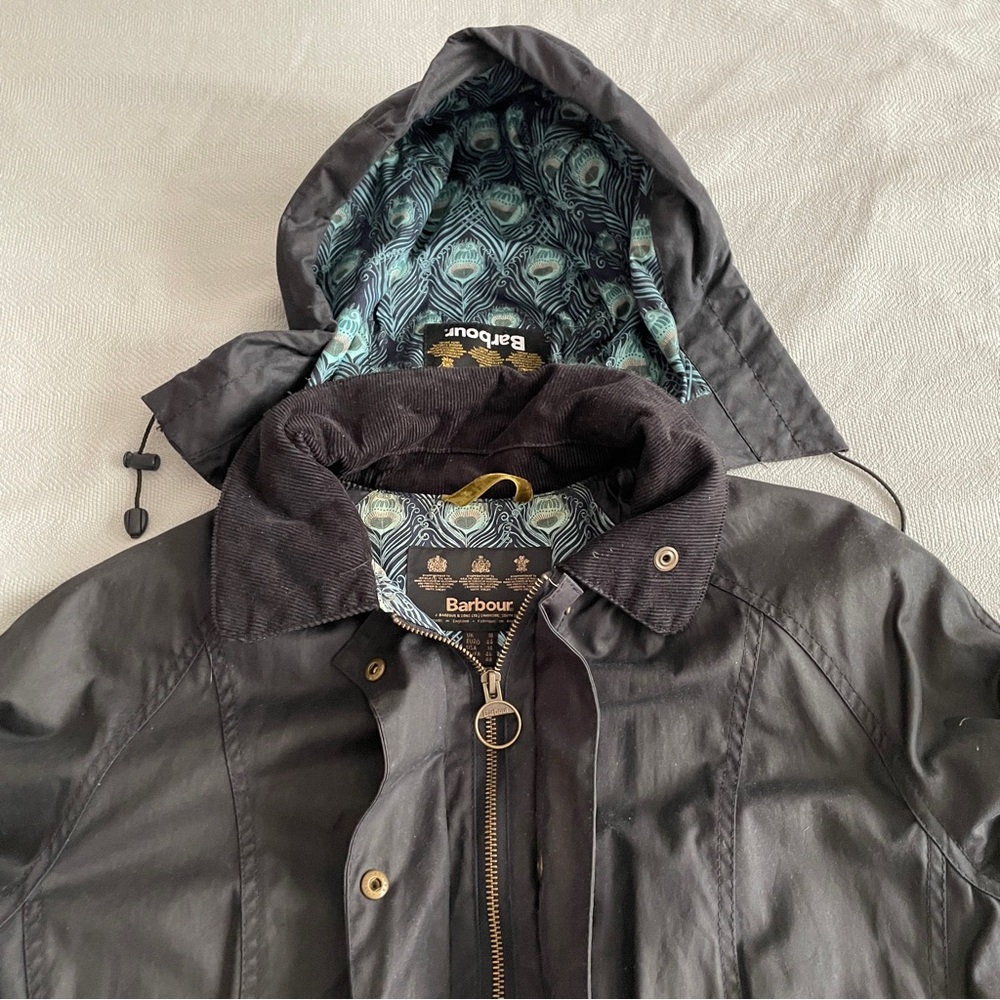 BARBOUR LIBERTY BEADNELL WAX COTTON HOODED JACKET, EUC. US 14 UK 18 - Picture 5 of 16